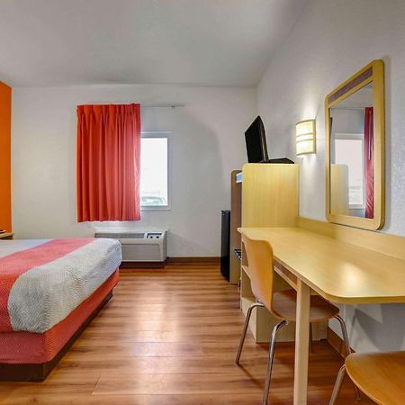Motel 6-Lemoore, Ca Zewnętrze zdjęcie