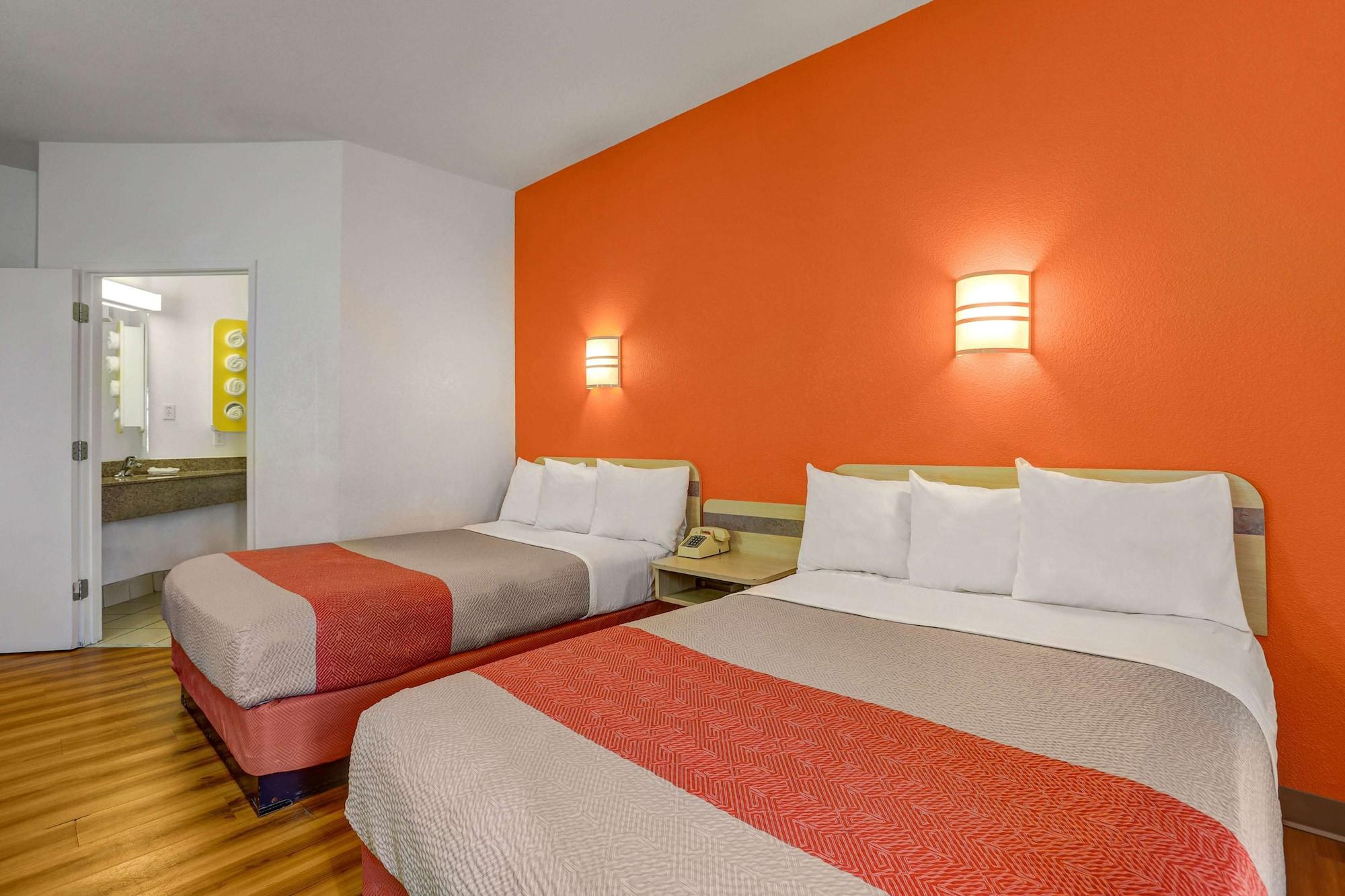 Motel 6-Lemoore, Ca Zewnętrze zdjęcie