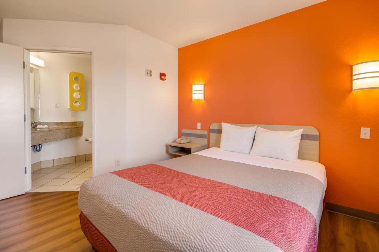 Motel 6-Lemoore, Ca Zewnętrze zdjęcie