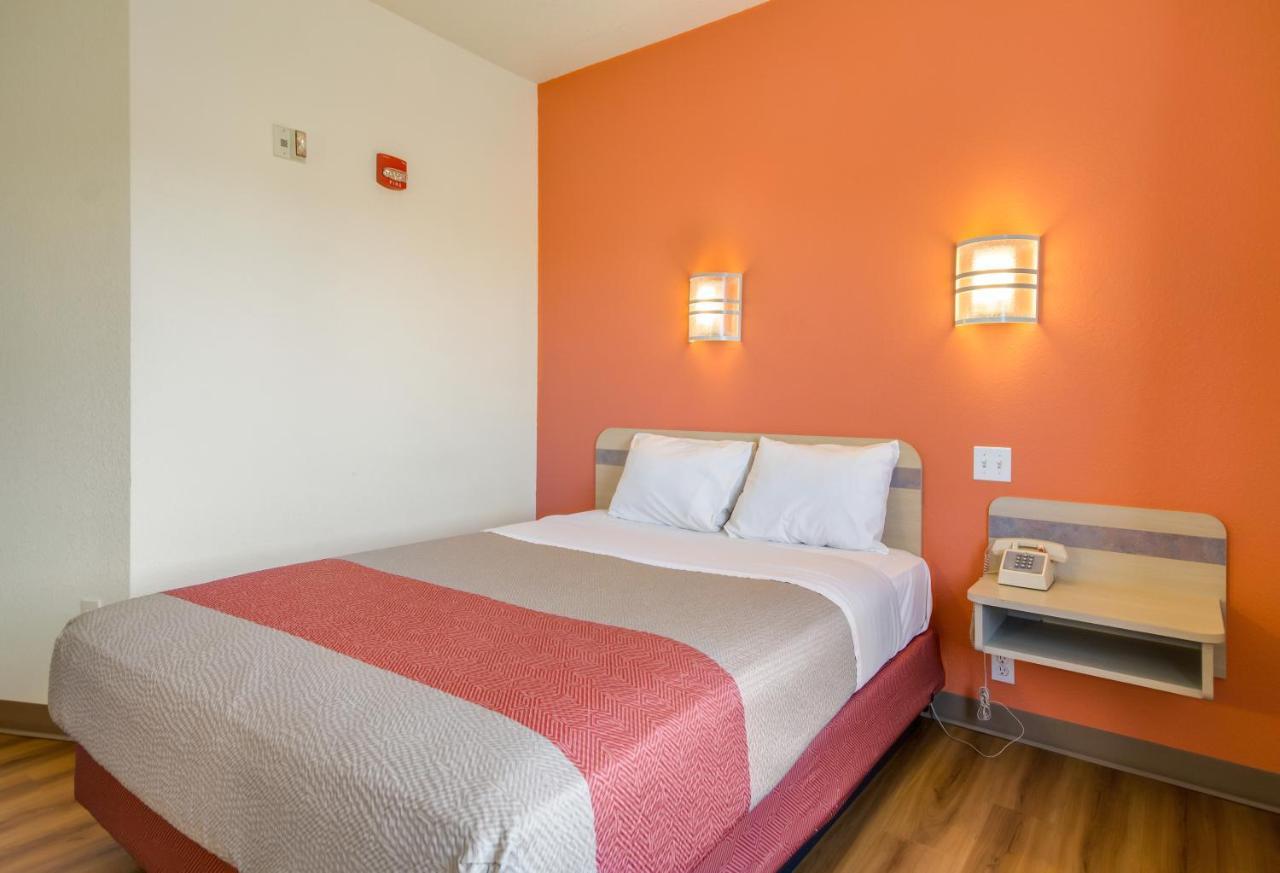 Motel 6-Lemoore, Ca Zewnętrze zdjęcie