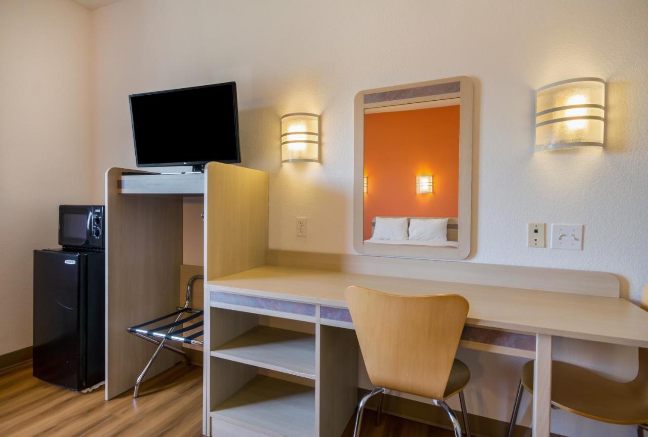 Motel 6-Lemoore, Ca Zewnętrze zdjęcie